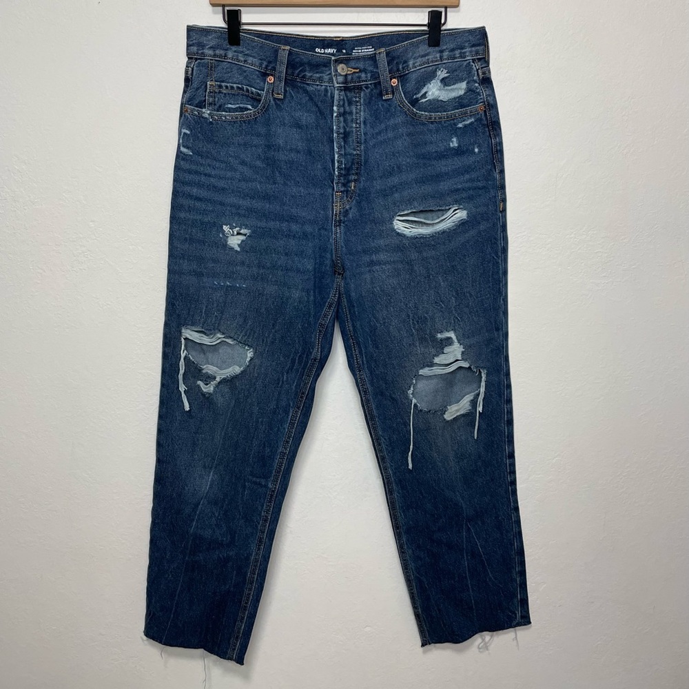 Old Navy Extra High Rise Sky Hi Straight Distressed Jeans - Picture 14 of 14